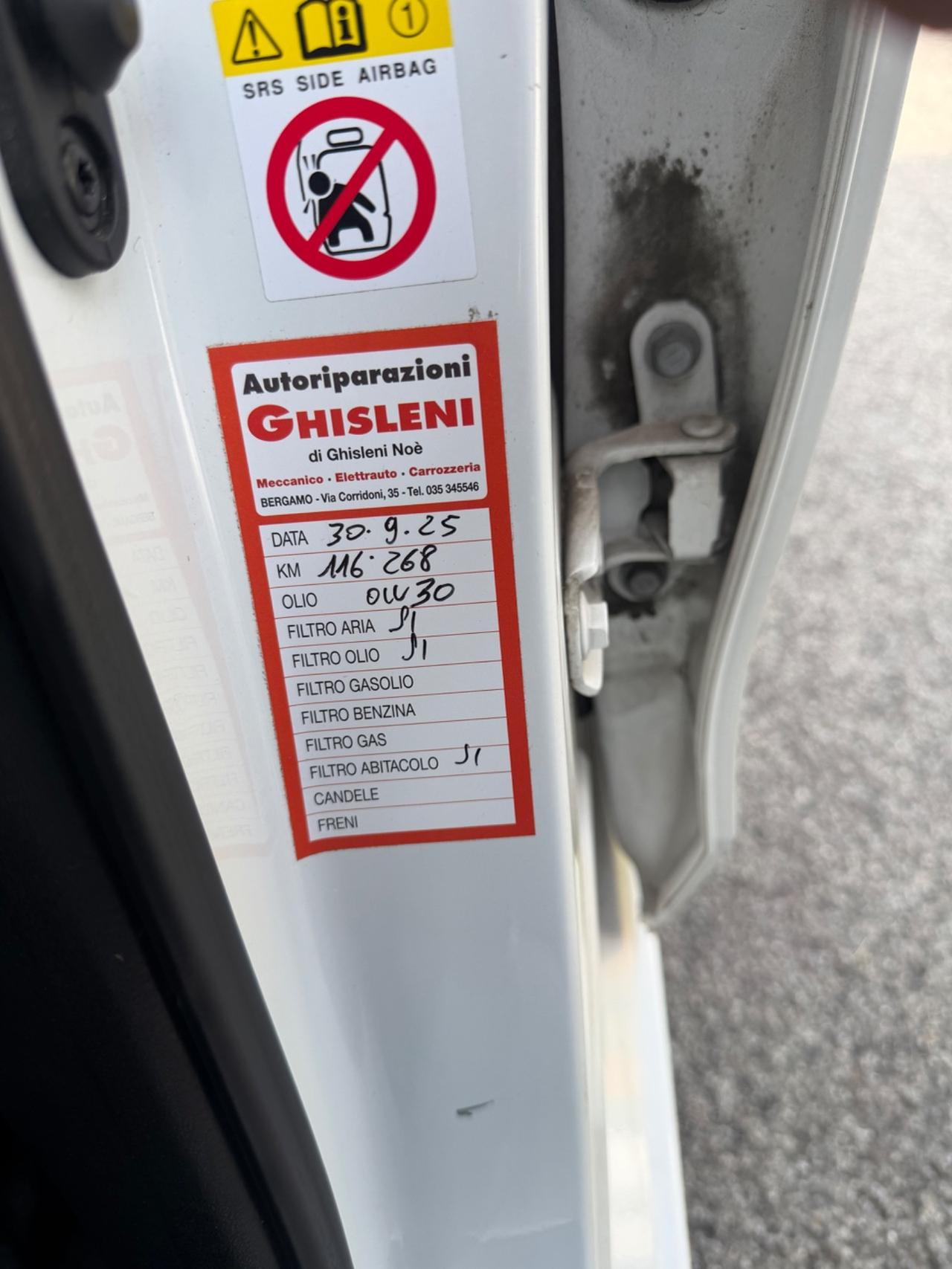 Toyota Yaris 1.4 D-4D 5 porte Active