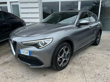 Alfa Romeo Stelvio 2.2 Turbodiesel 160 CV AT8 RWD Sport-Tech