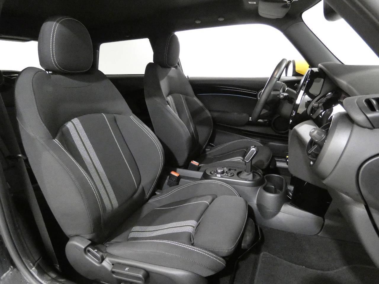 MINI Mini Full El. (F56) - Mini Cooper SE Classic