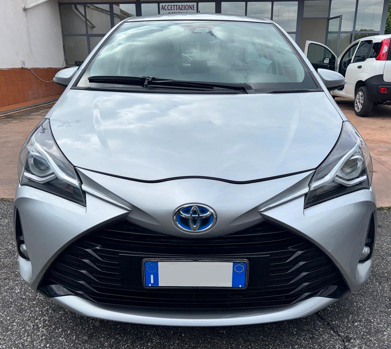 Toyota Yaris 1.5 Hybrid 5 porte Active