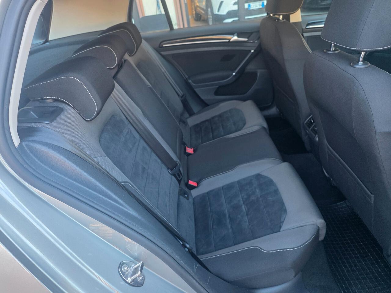 Volkswagen Golf Plus 1.6 TDI DPF Highline