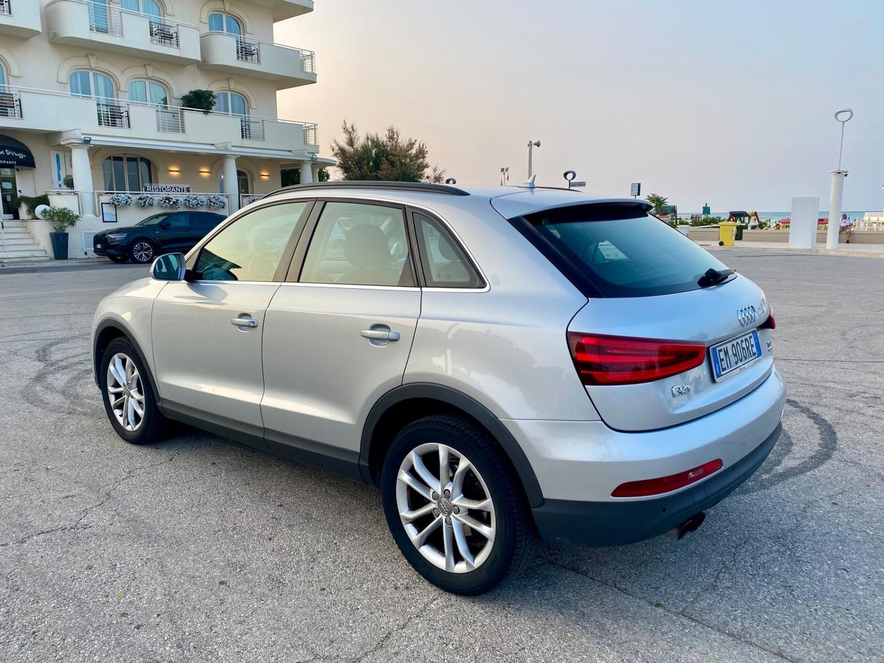 Audi Q3 2.0 177 CV Quattro GANCIO TRAINO - 2013