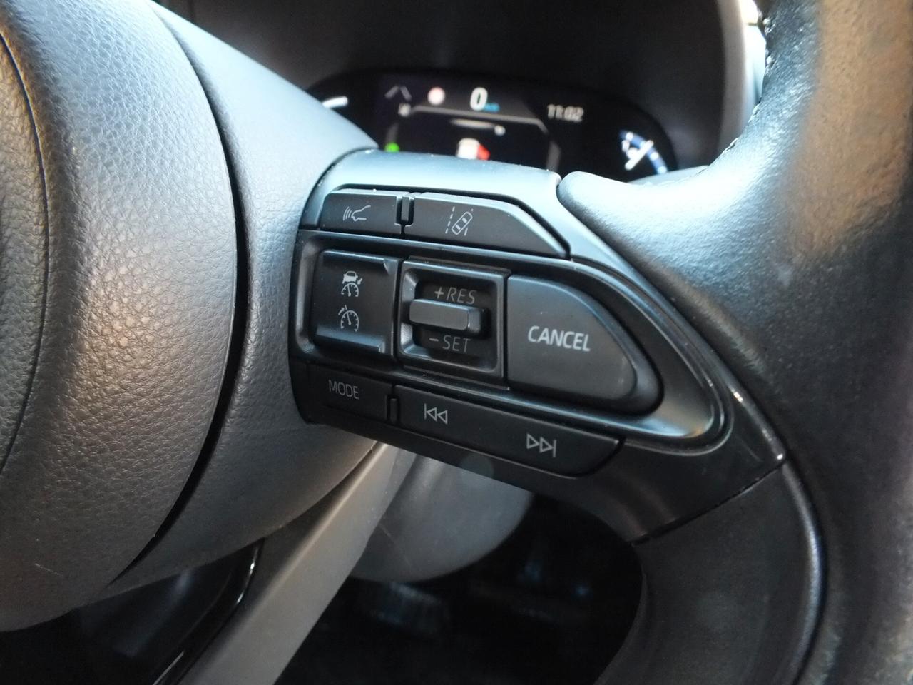 TOYOTA YARIS CROSS 1.5 HYBRID 4X4 AUTOCARRO N1 + IVA