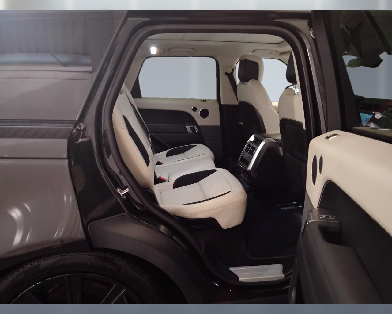 LAND ROVER Range Rover Sport II 2018 - Range Rover Sport 3.0d i6 mhev HSE Dynamic 249cv auto