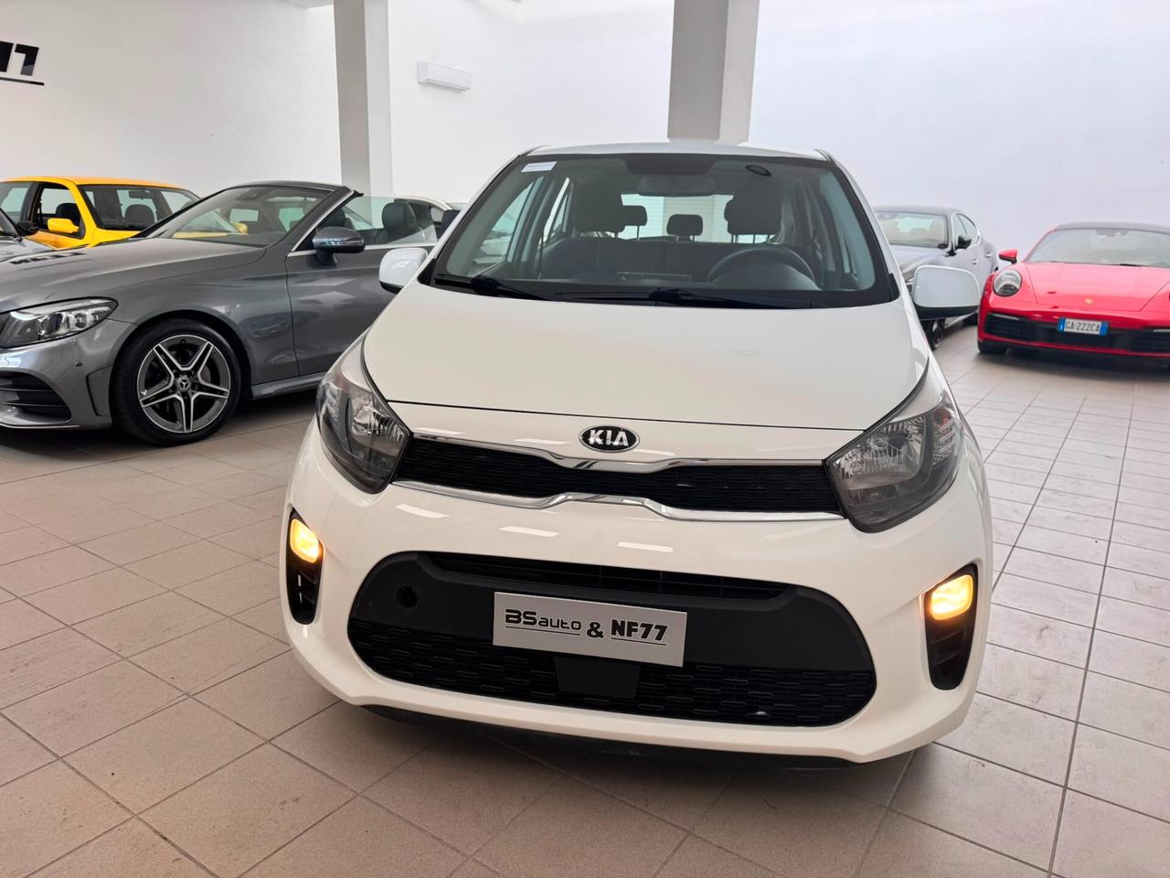 Kia Picanto 1.0 12V 5 porte Urban