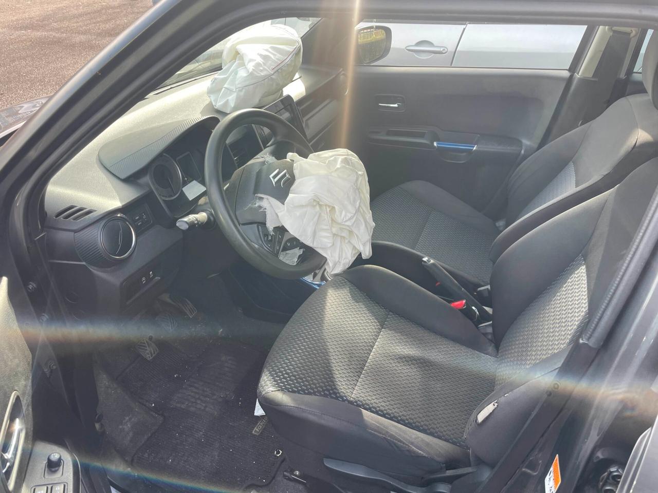 Suzuki Ignis 1.2 Hybrid Top