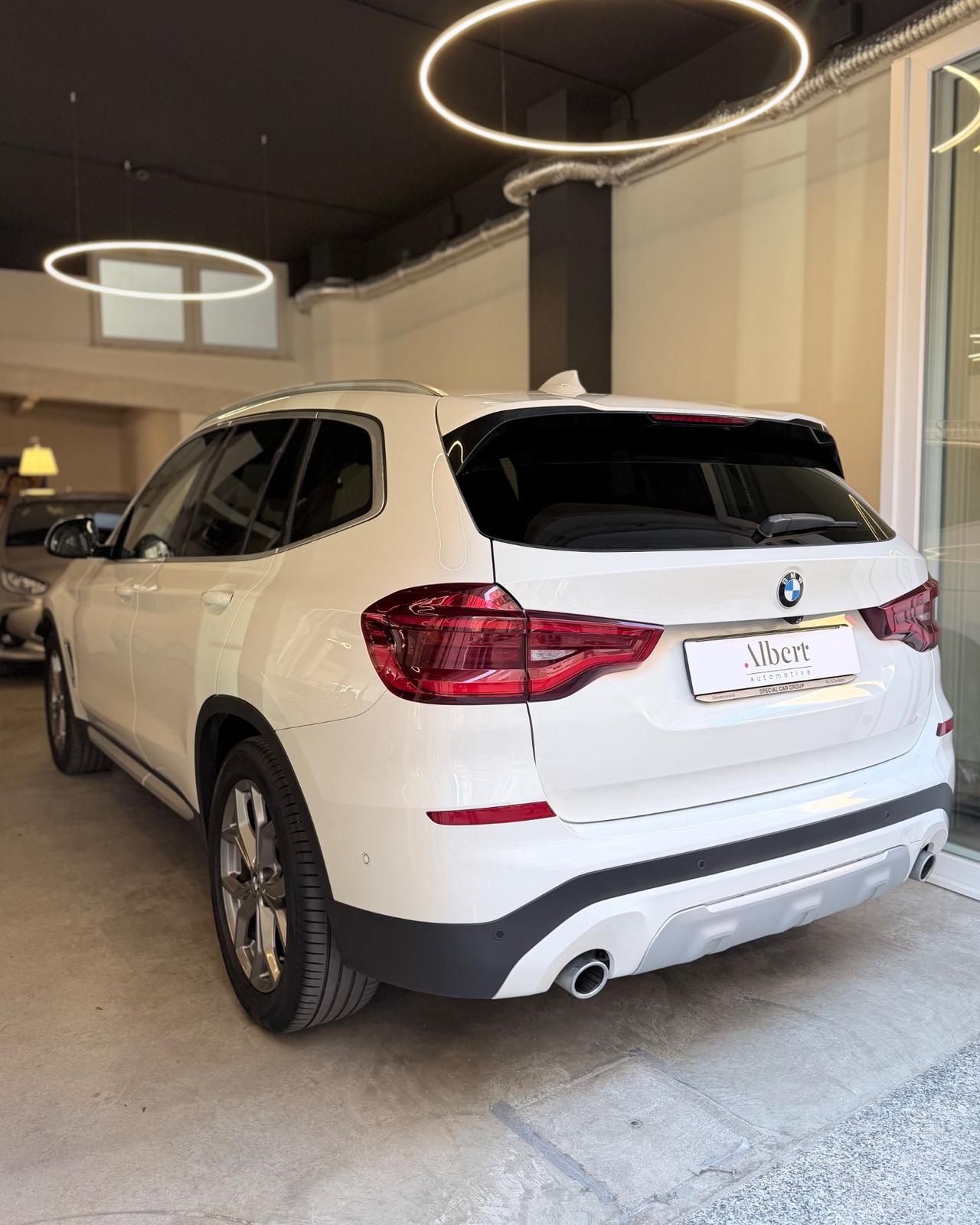 Bmw X3 sDrive18d Business Advantage