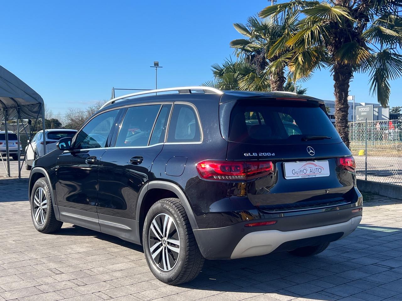 Mercedes-benz GLB 200 d 150cv Business FINANZIABILE