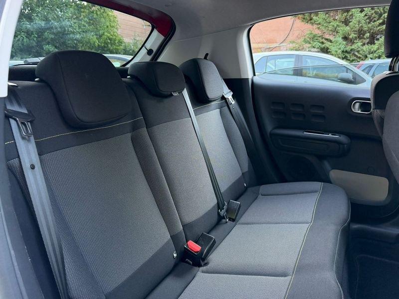 Citroën C3 C3 1.2 Shine Pack s&s 110cv BICOLORE