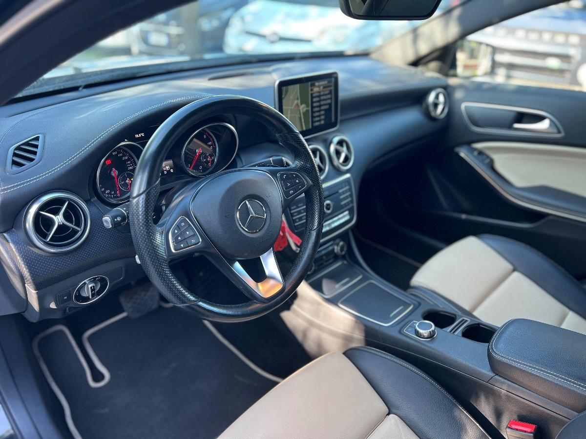 MERCEDES - Classe A - 180 CDI BlueEFFICIENCY Automatic Premium FULL