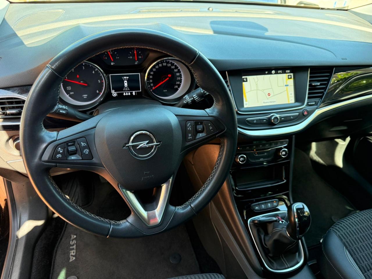 Opel Astra 1.5 CDTI 5p. Business Elegance