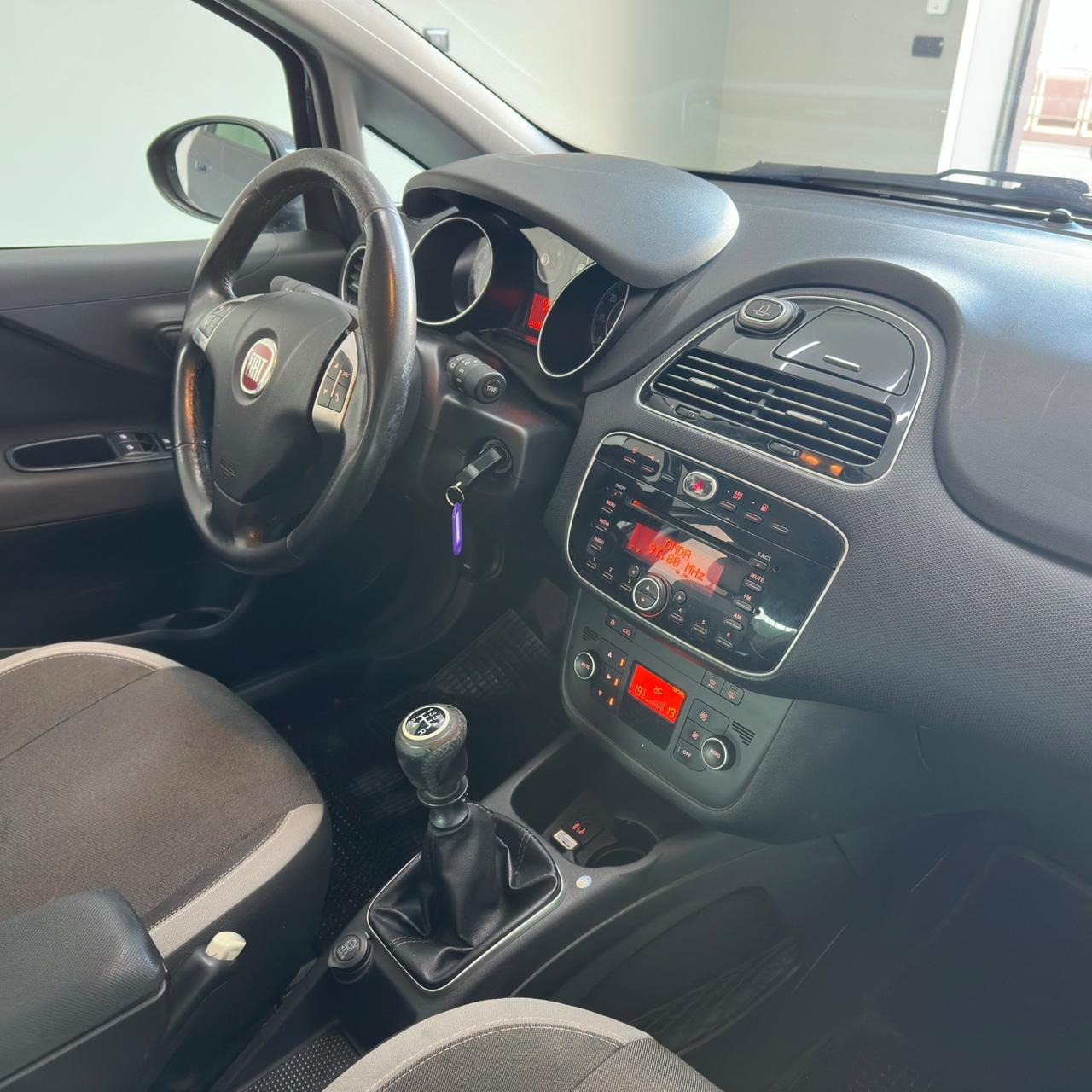 Fiat Punto 1.4 5 porte Natural Power Easy 70cv