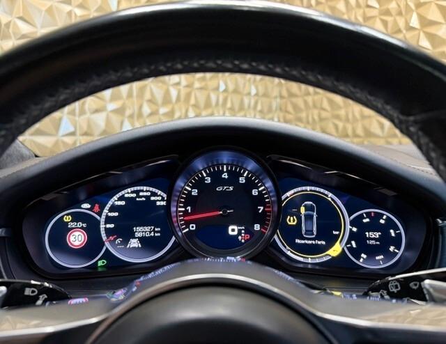 Porsche Panamera 4.0 GTS Sport Turismo