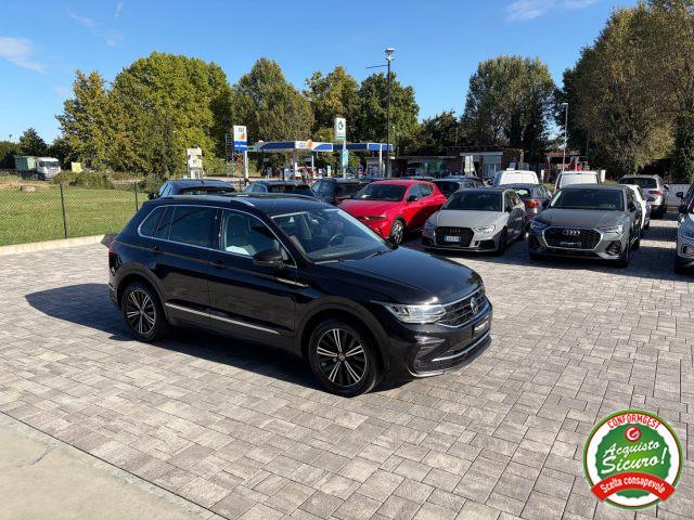 VOLKSWAGEN Tiguan 2.0 TDI SCR Life ANCHE PER NEOPATENTATI