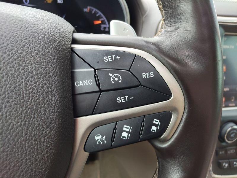 Jeep Grand Cherokee Grand Cherokee 3.0 V6 crd Overland 250cv auto Multijet II