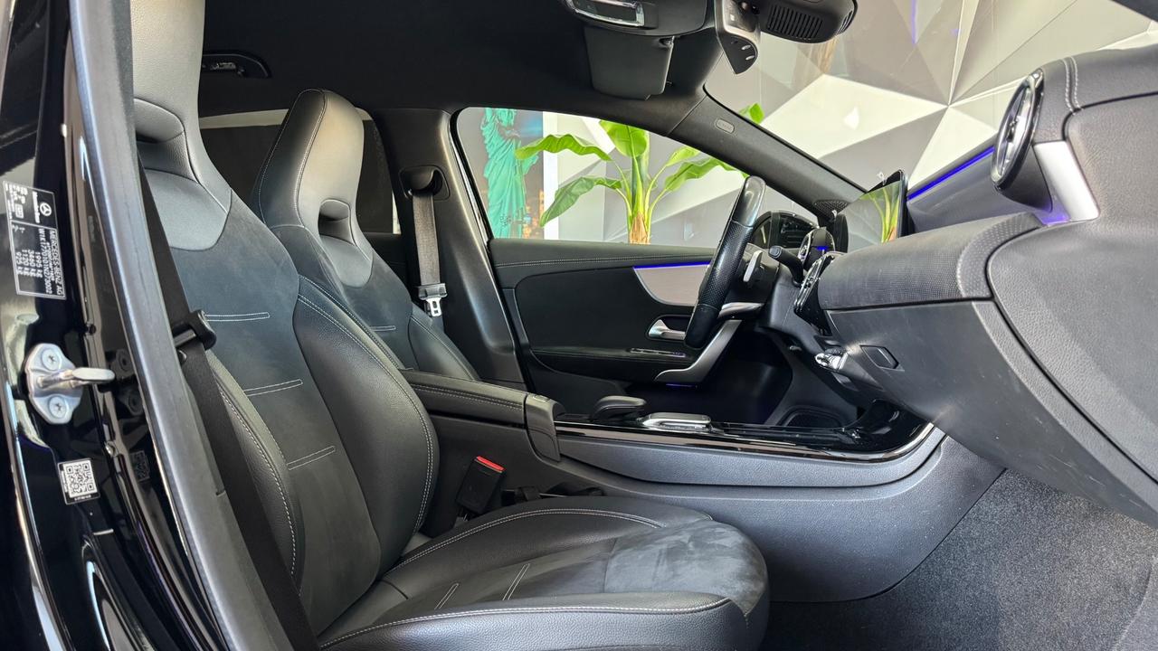 Mercedes-benz A 180 d Amg Premium-2022