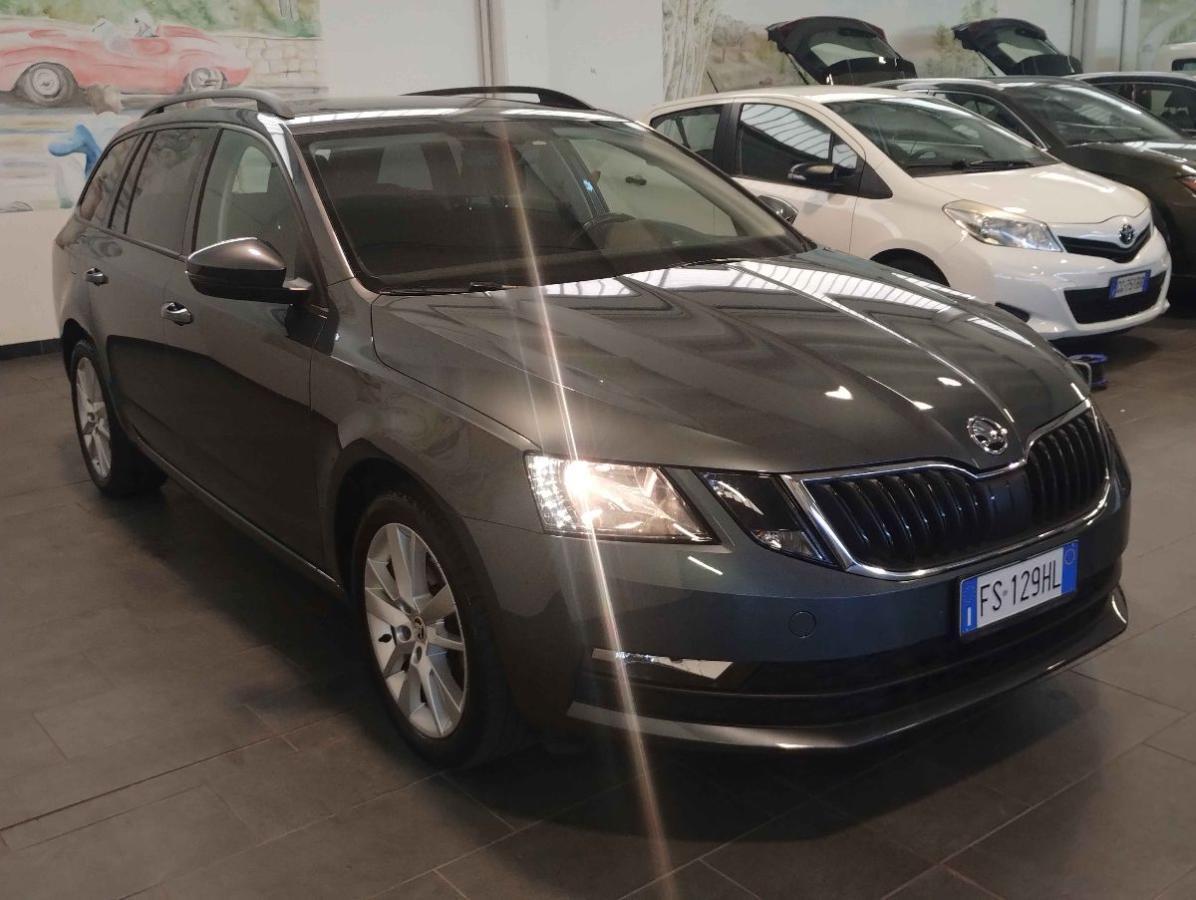 SKODA Octavia Wagon 1.0 TSI Ambition - UNICO-PROPR - APPLE - 8 CERCHI+GOMME GAR.24 mesi
