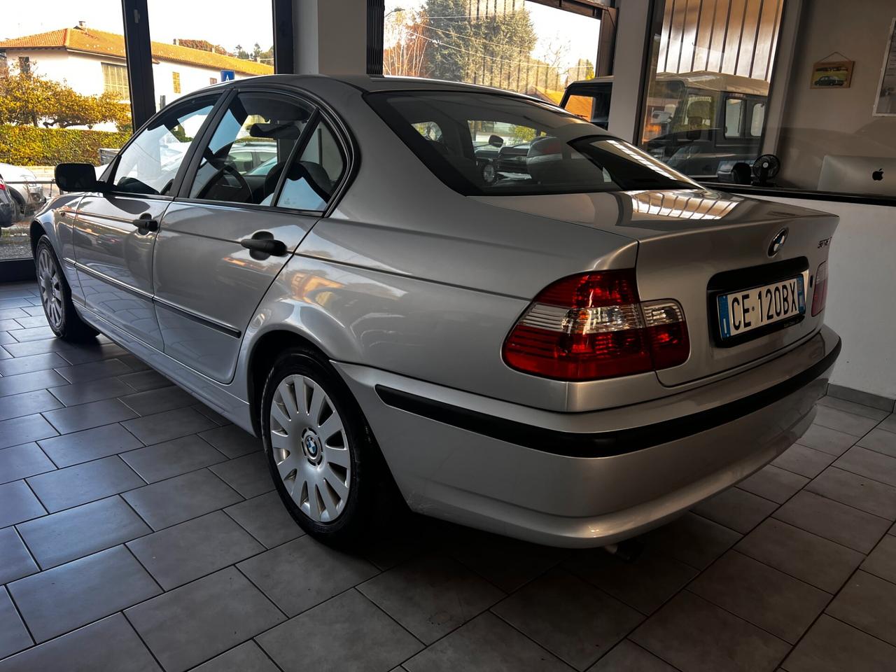 Bmw 318 318i (2.0) cat 4 porte 93000KM