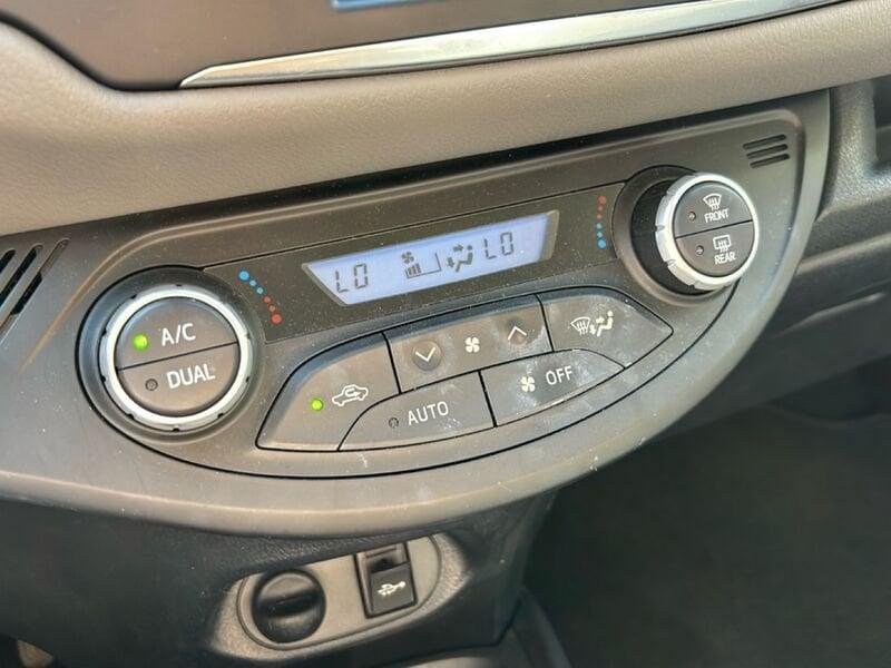 Toyota Yaris Yaris 5p 1.5h Active