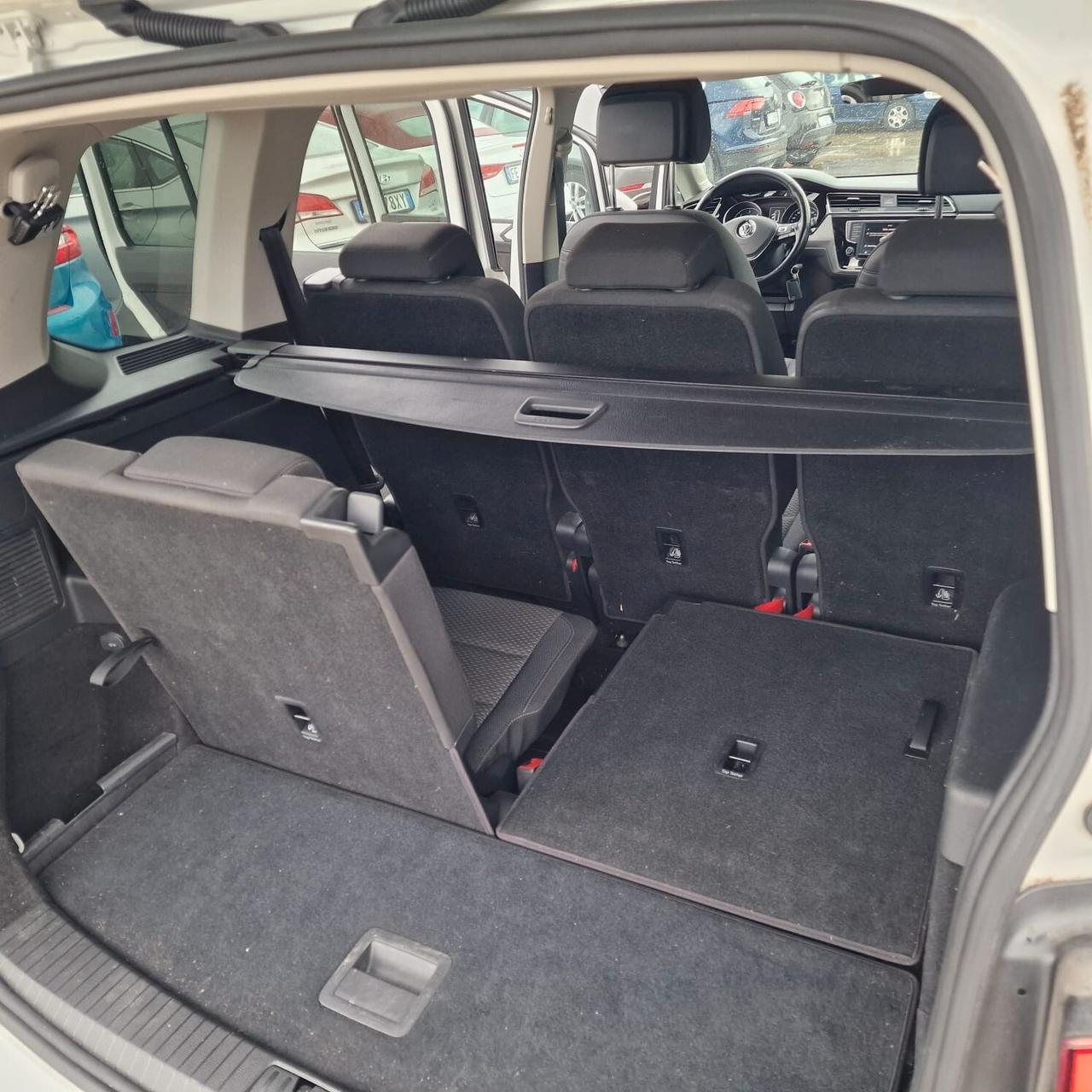 Volkswagen Touran 1.6 TDI 115 CV SCR DSG Highline BlueMotion Tech.