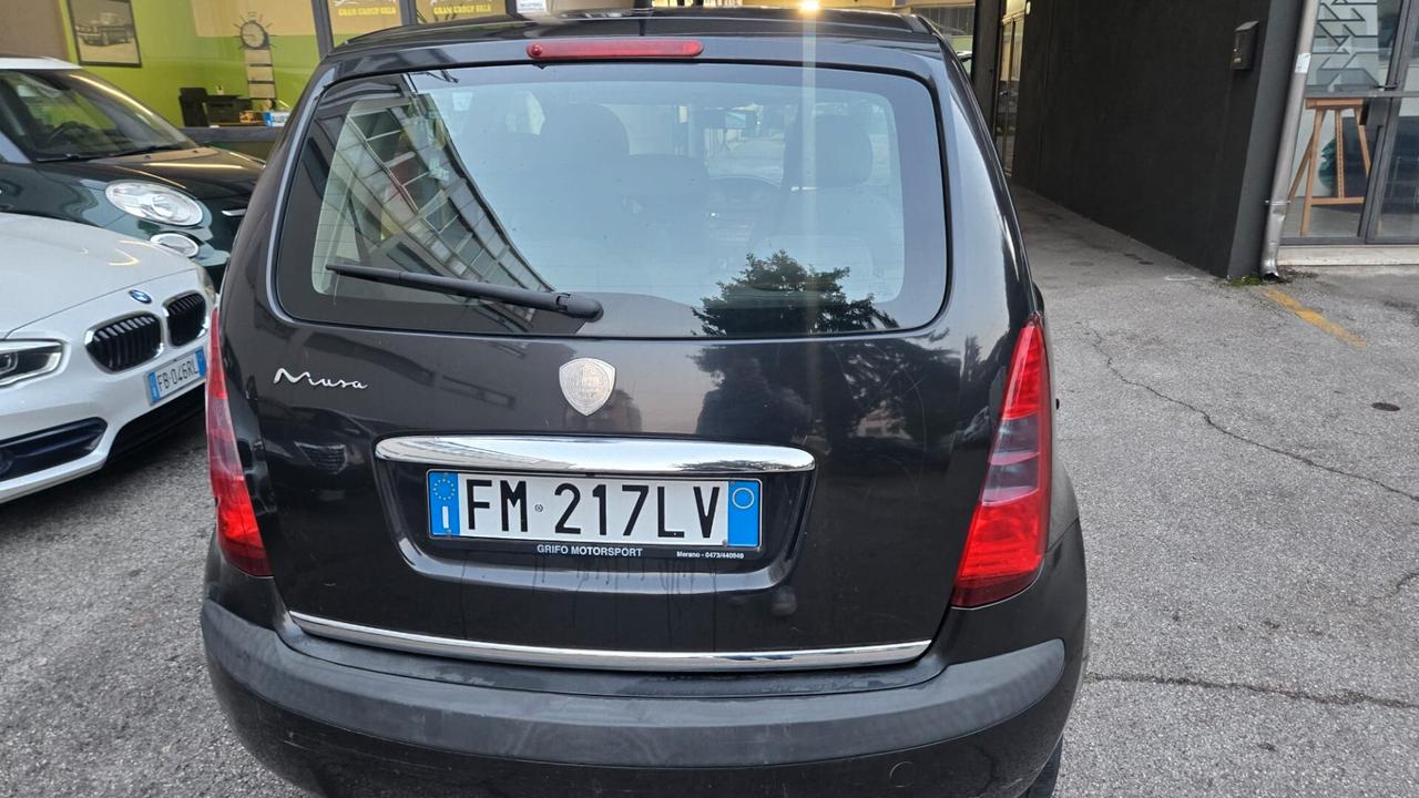 Lancia MUSA 1.4 16V Platino