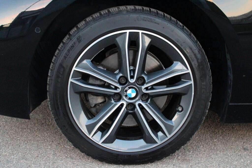 BMW Serie 1 Sport 118 d *FULL LED *Luci Ambiente