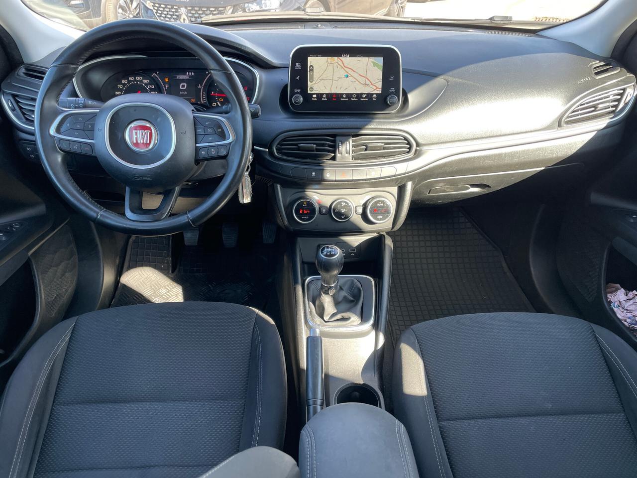 Fiat Tipo 1.3 Mjt 95CV SW Lounge-NAVIGATORE-RETROCAMERA