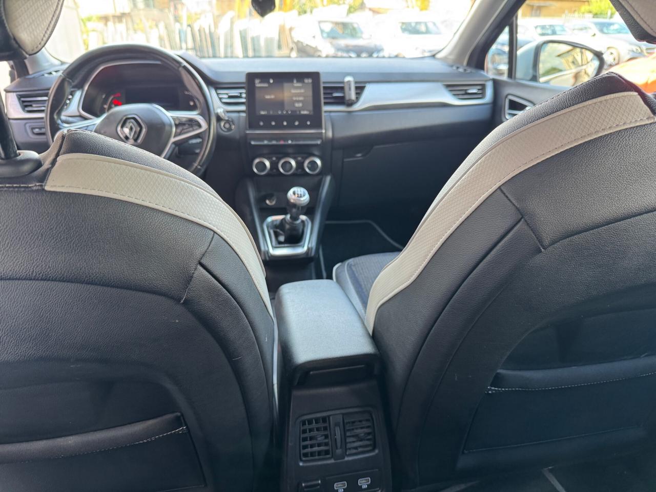 Renault Captur TCe 100 CV Intens