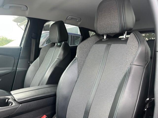 Peugeot 3008 PELLE TELECAMERA POST 130CV SENSORI AUTO KEYLESS IVA ESP