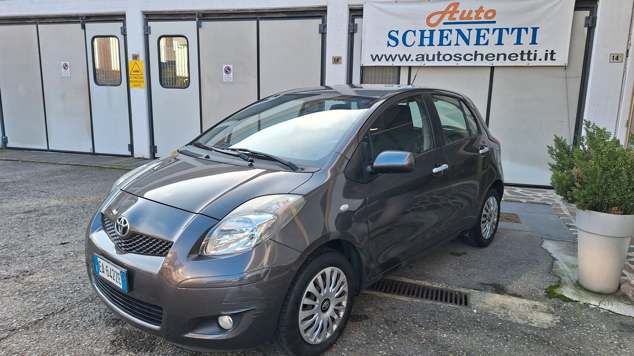 Toyota Yaris 1.0 5 porte Now Eco