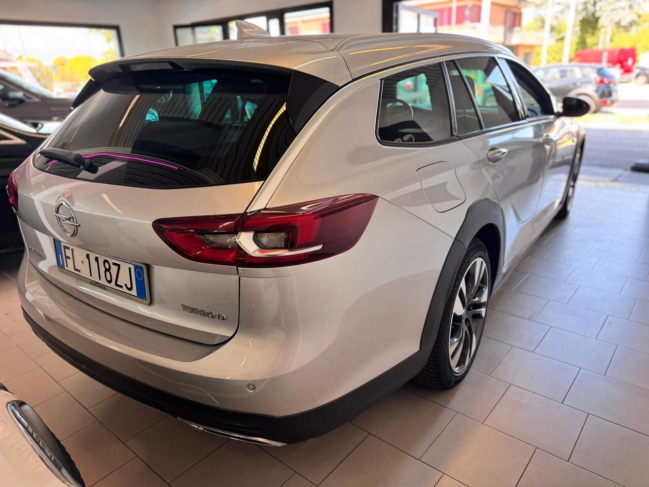 Opel Insignia 2.0 CDTI S&S aut. Country Tourer