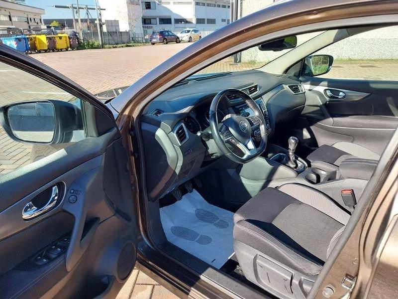 Nissan Qashqai 1.5 dCi 110cv 360 2WD 1.5 dCi 110cv 360 autocarro