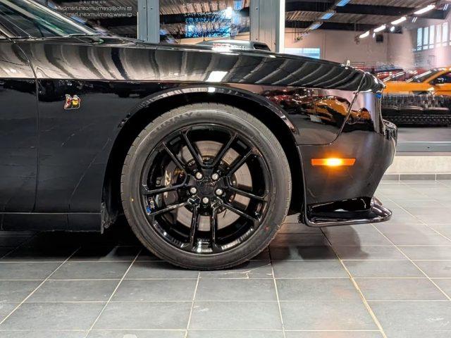 DODGE Challenger SRT 6,4 Scat Pack 392 HEMI