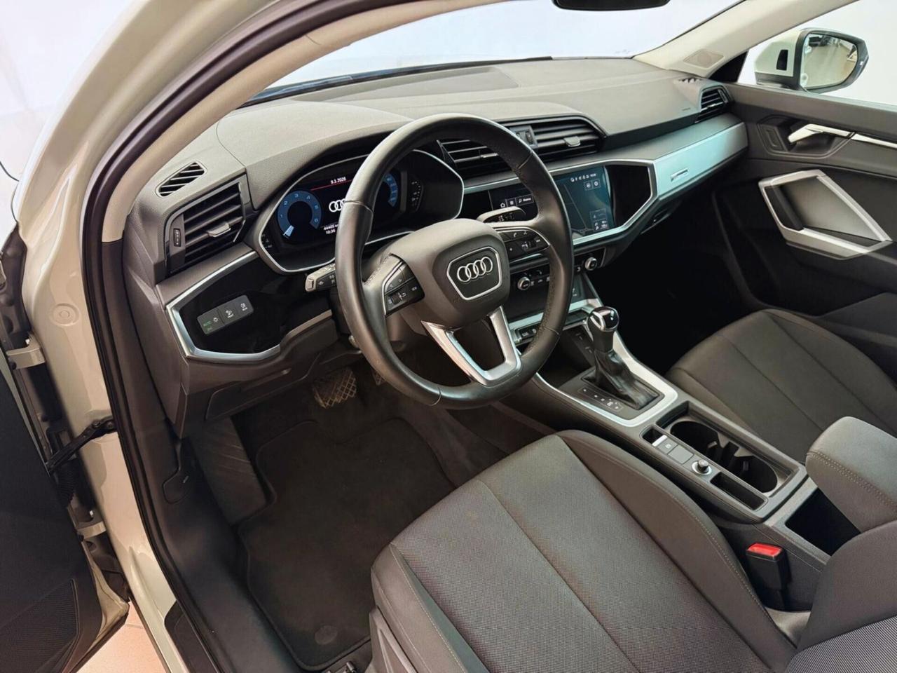 Audi Q3 SPB 35 TDI S tronic Business Plus