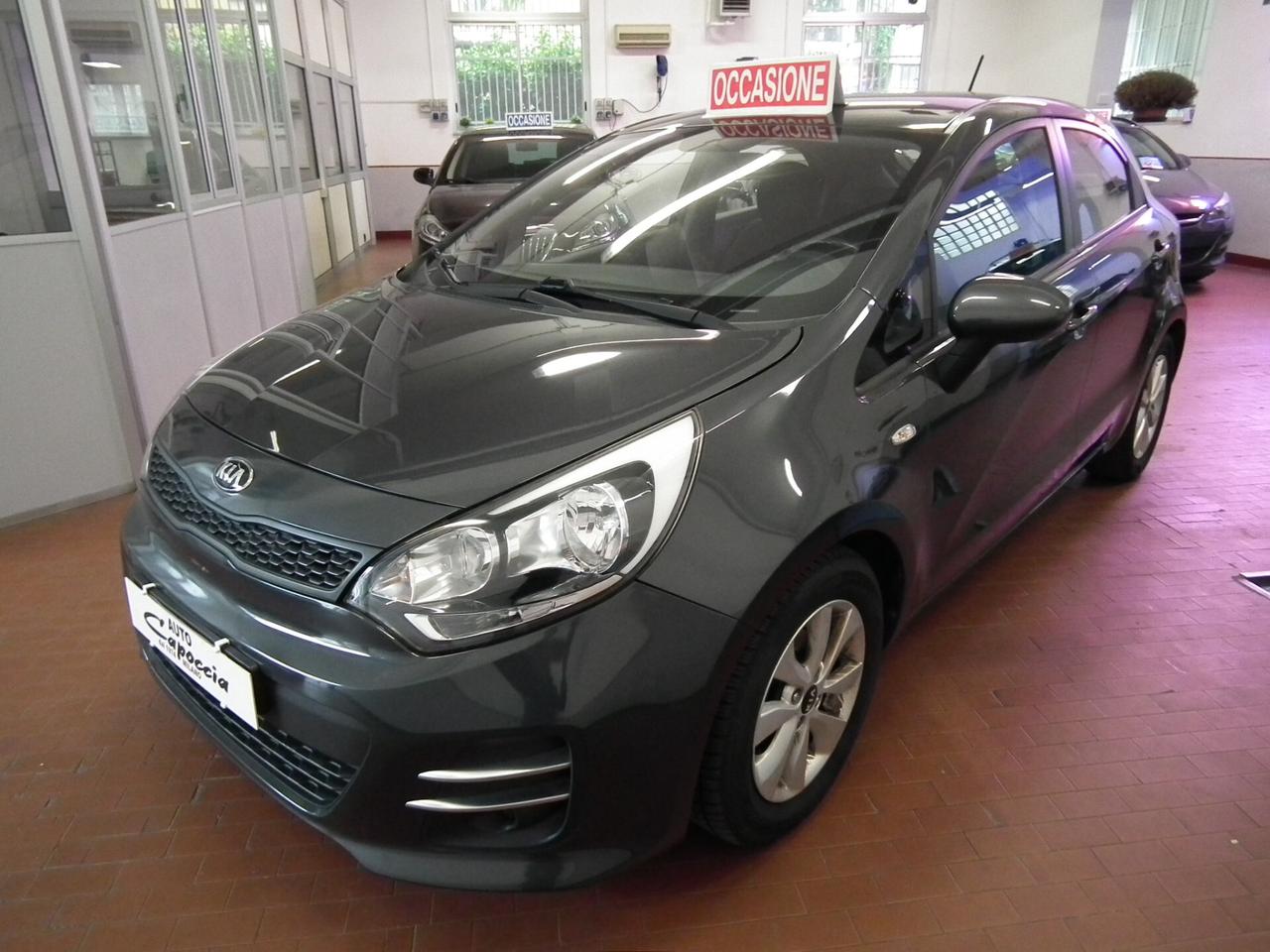 Kia Rio 1.2 BZ/GPL NAVI TELECAMERA TELEFONO NEOPATENTATI !