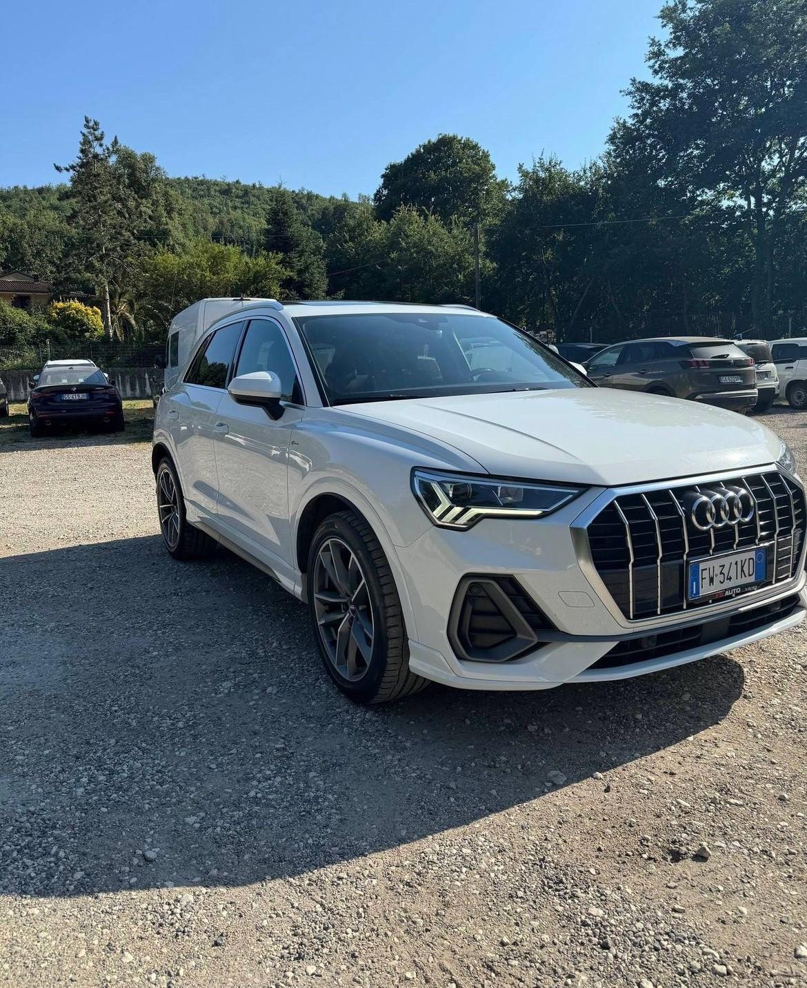 Audi Q3 35 TDI S tronic S line edition