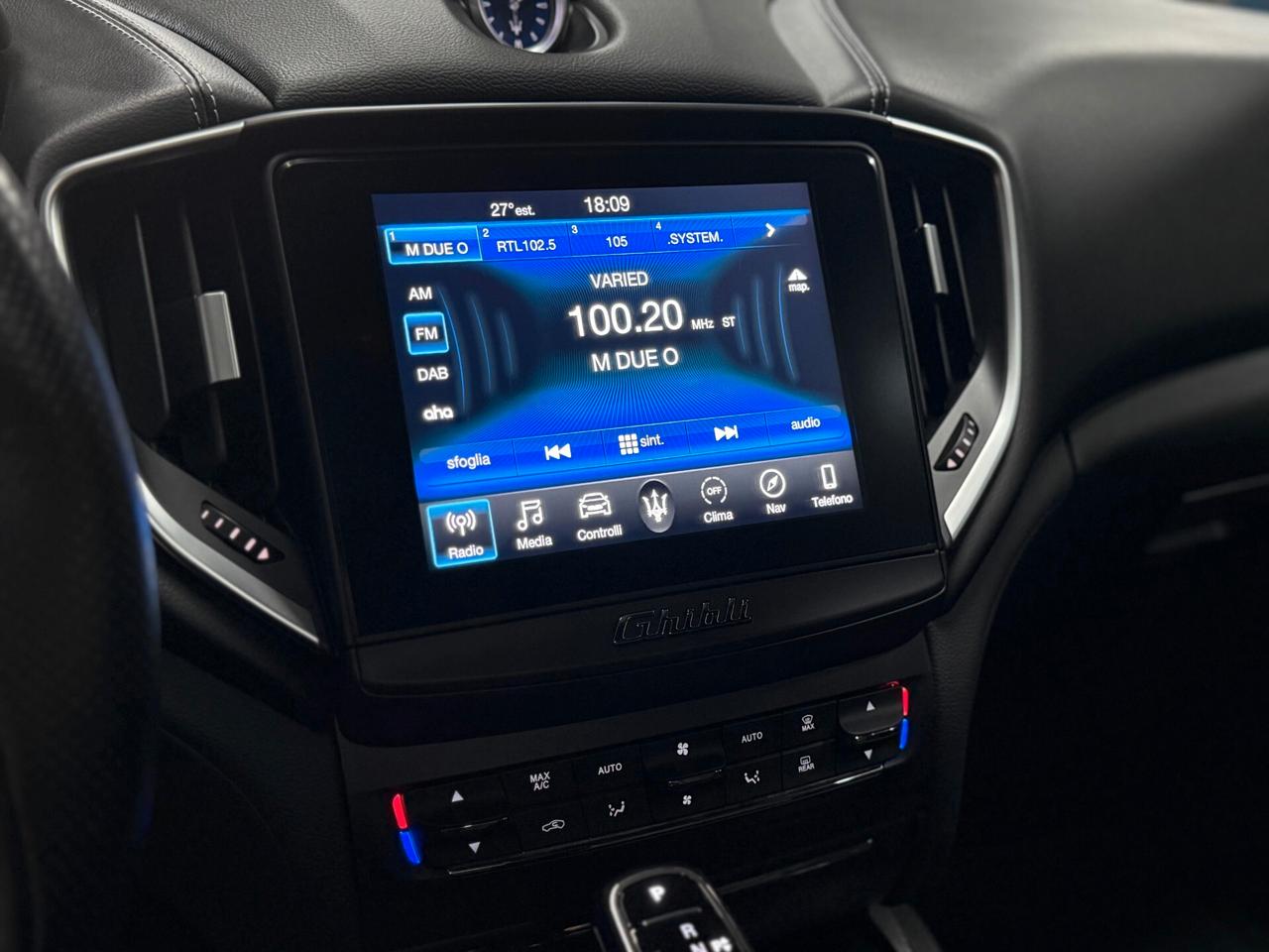 Maserati Ghibli V6 Diesel 275 CV Gransport VERSIONE NERISSIMO/TETTUCCIO