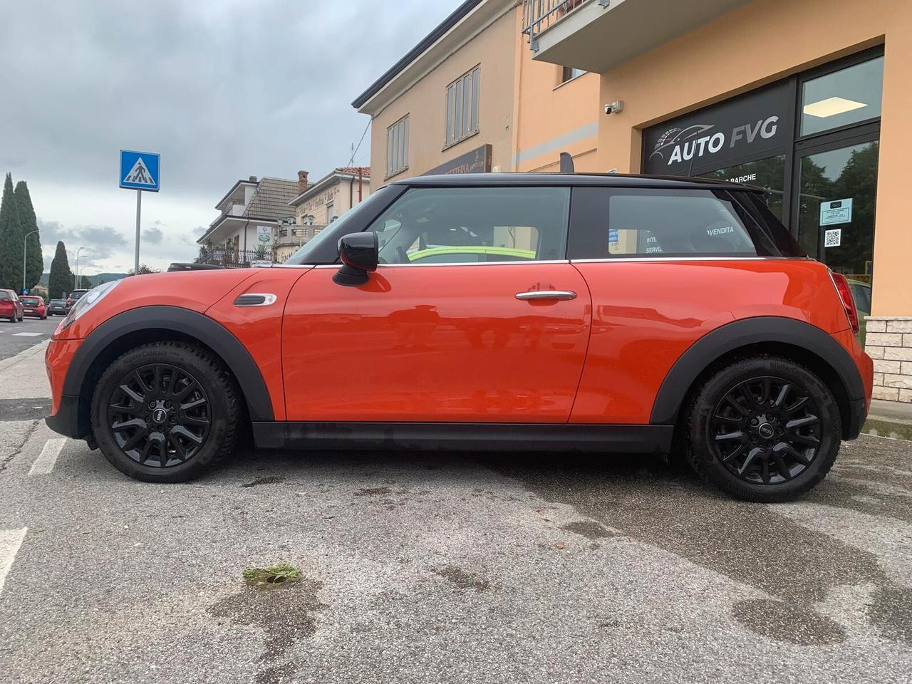 Mini 1.5 One Baker Street Neopat.