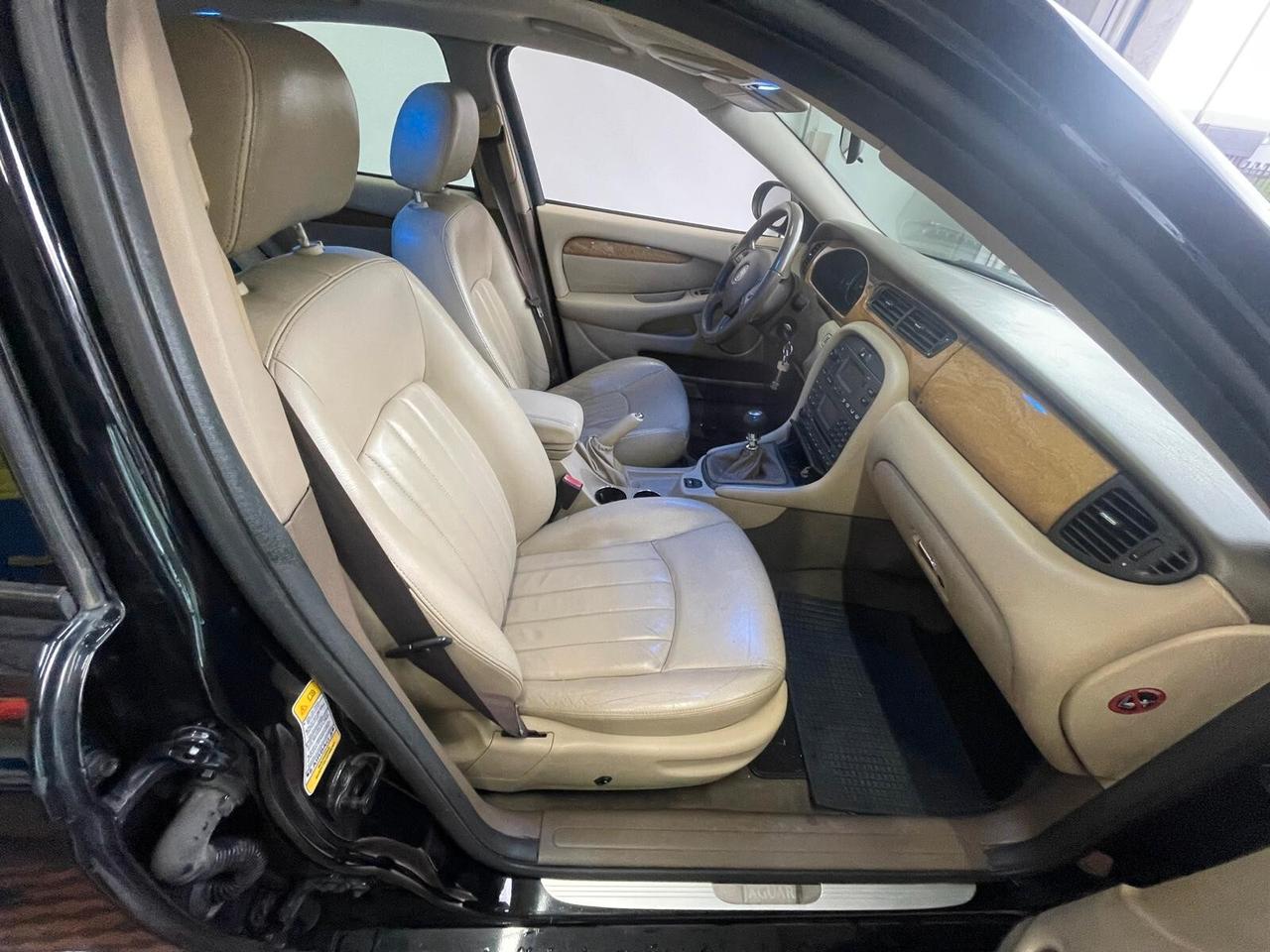 Jaguar X-Type 2.0D cat Executive EU3