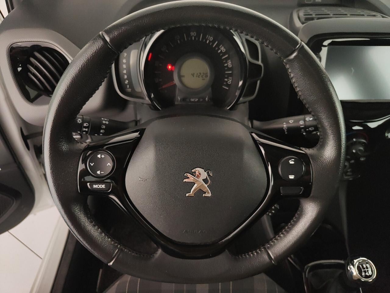 Peugeot 108 VTi 72 S&S 5 porte Allure