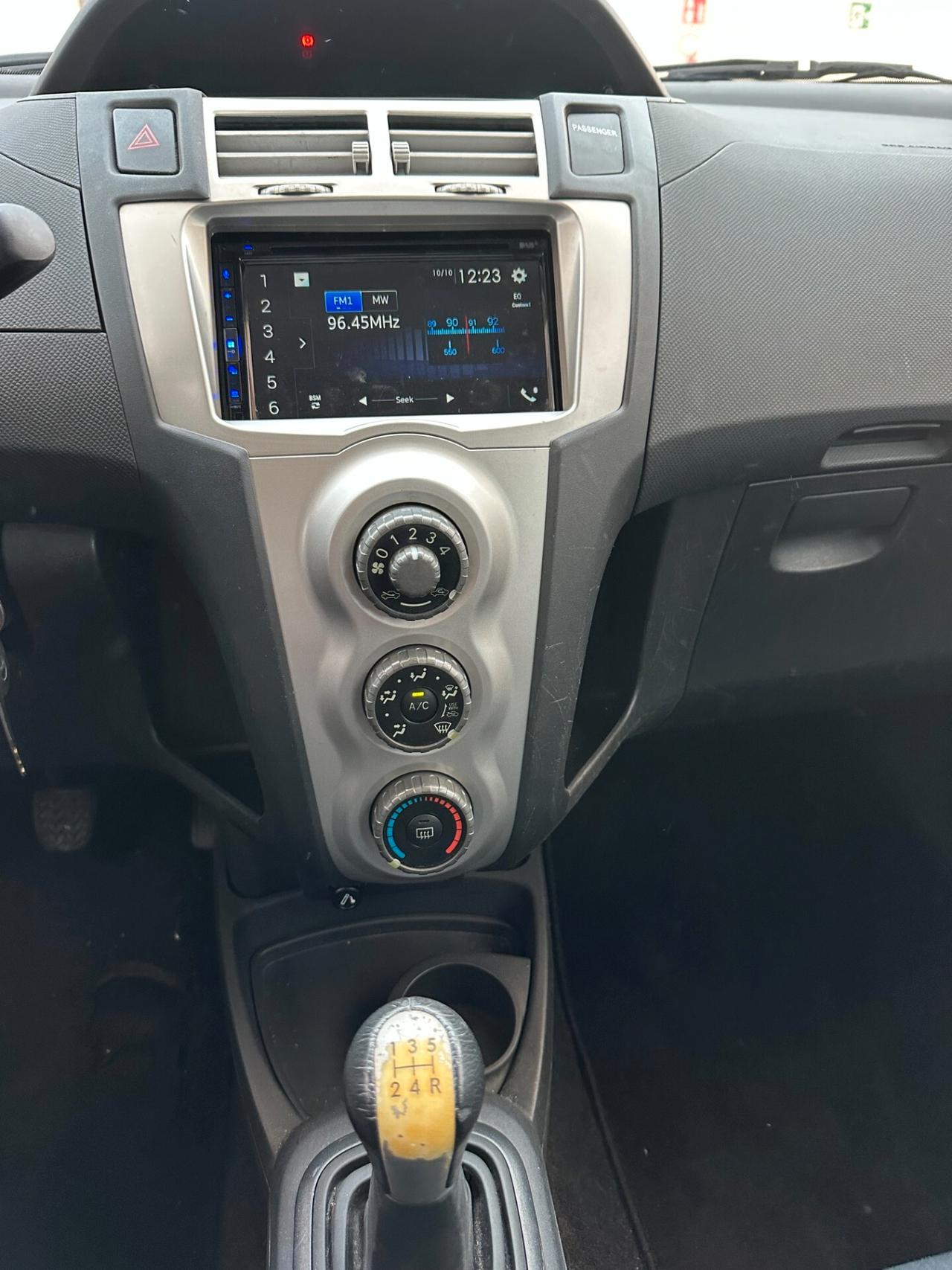 Toyota Yaris 1.3 Benz, Euro 4, si neop, ott condiz, garanz
