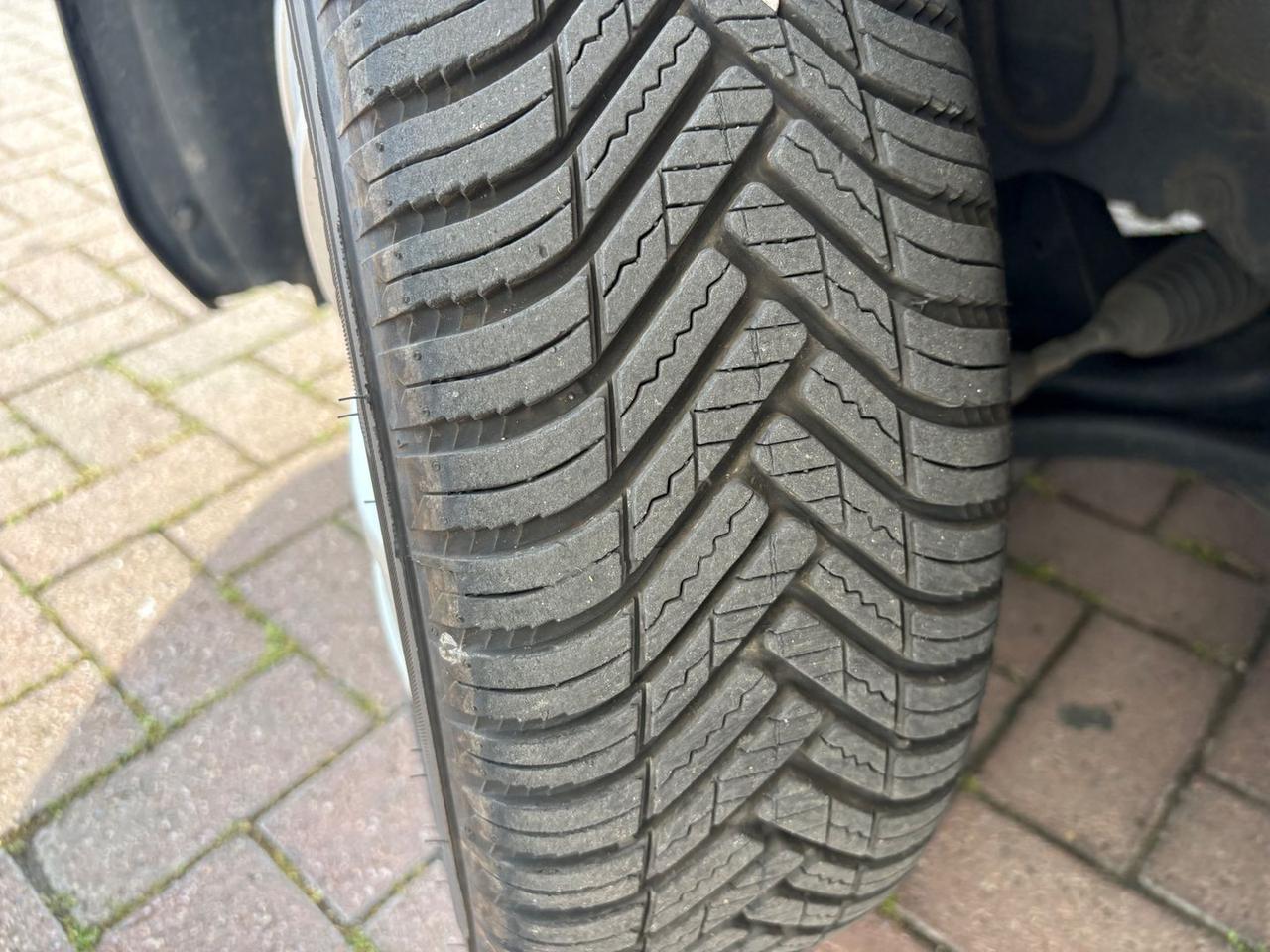 Peugeot 108 Active 1.0 VTI 68 #10488