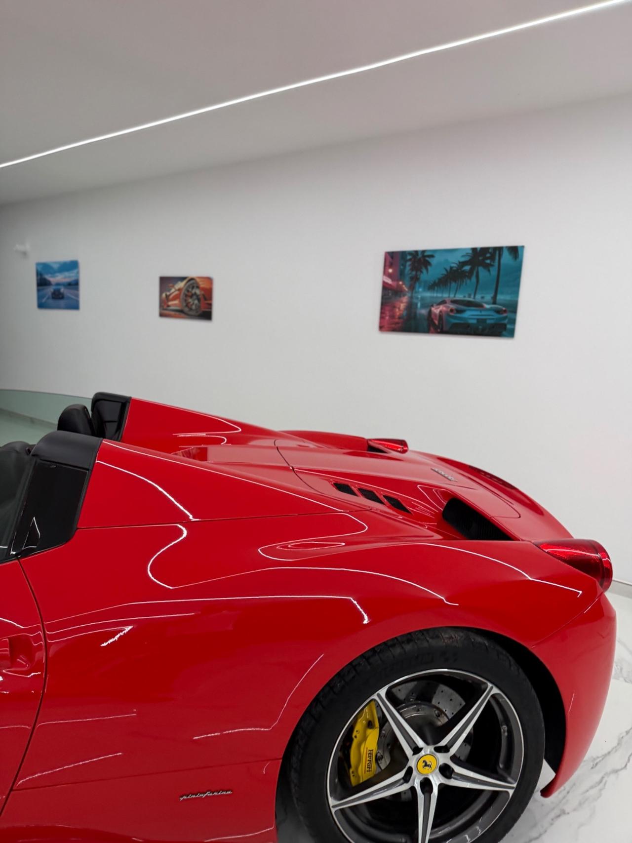 Ferrari 458 Spider Iva Esposta