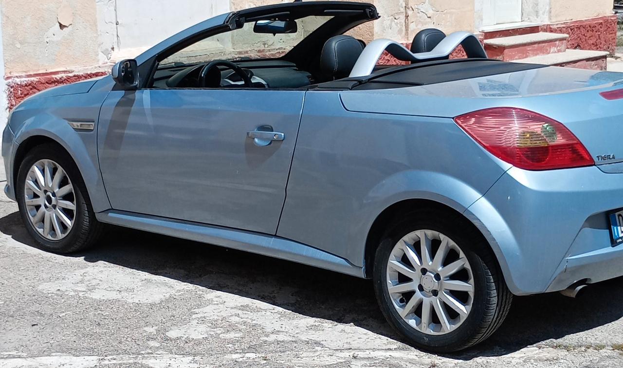 Opel Tigra TwinTop 1.3 CDTI Enjoy