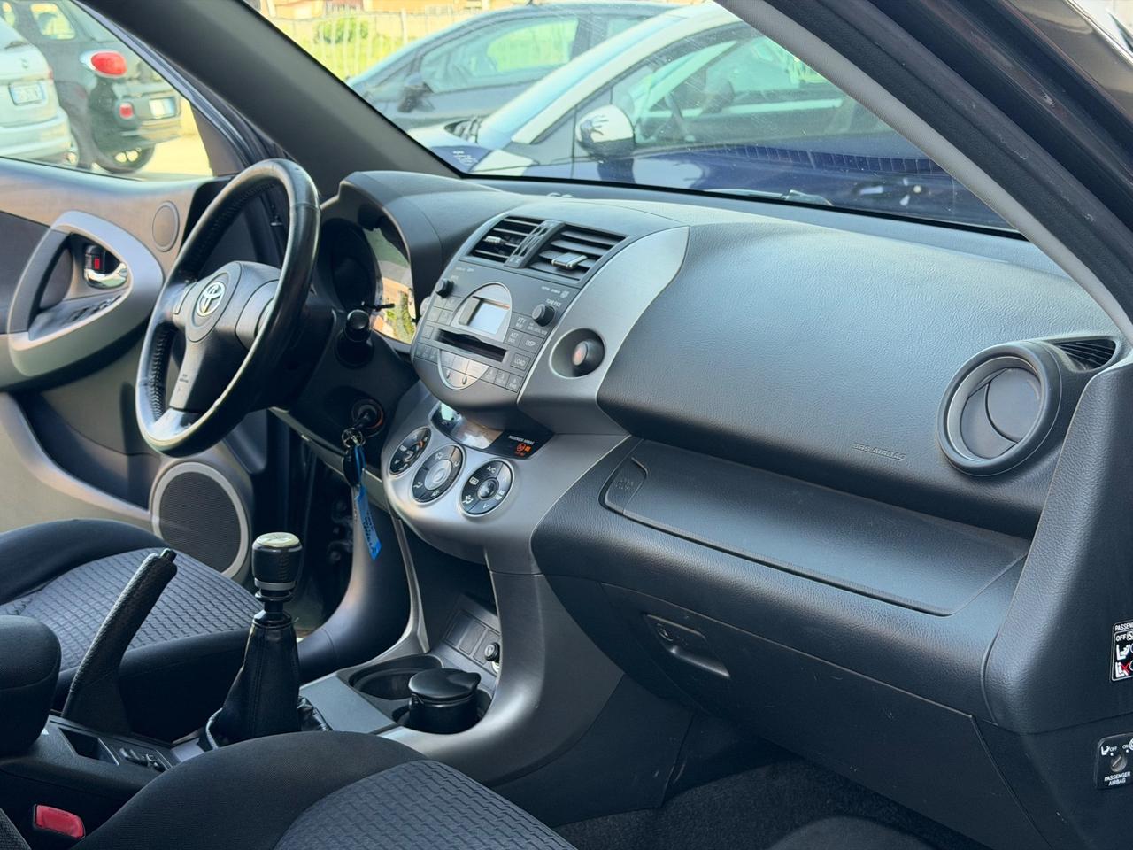 Toyota RAV 4 RAV4 2.2 D-4D 136 CV