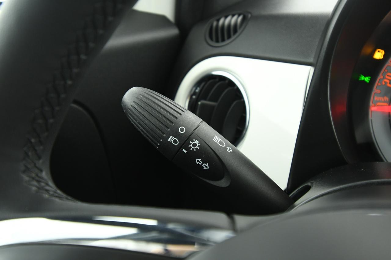 FIAT 500 1.0 hybrid Club 70cv BLUETOOTH+NEOPATENTATI