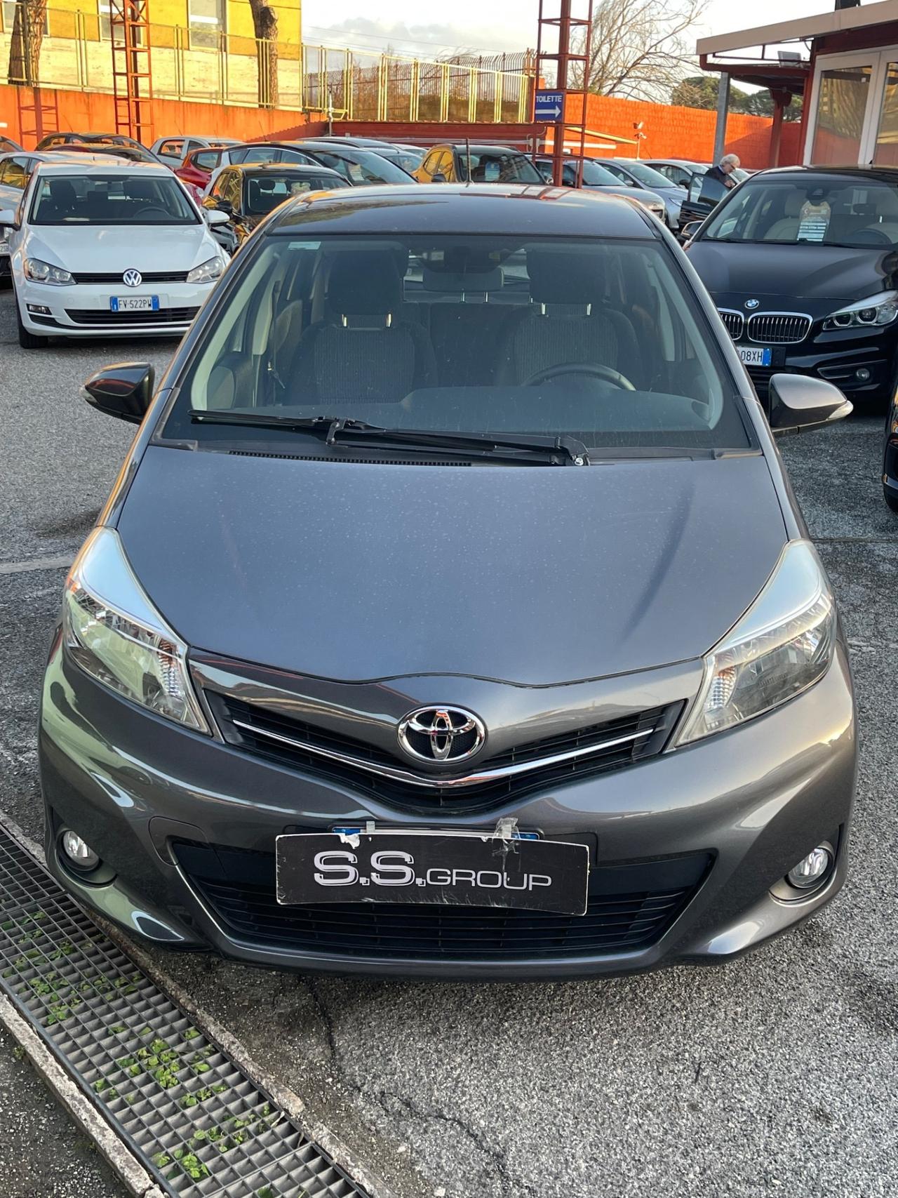 Toyota Yaris 1.4 D-4D 5 porte Lounge