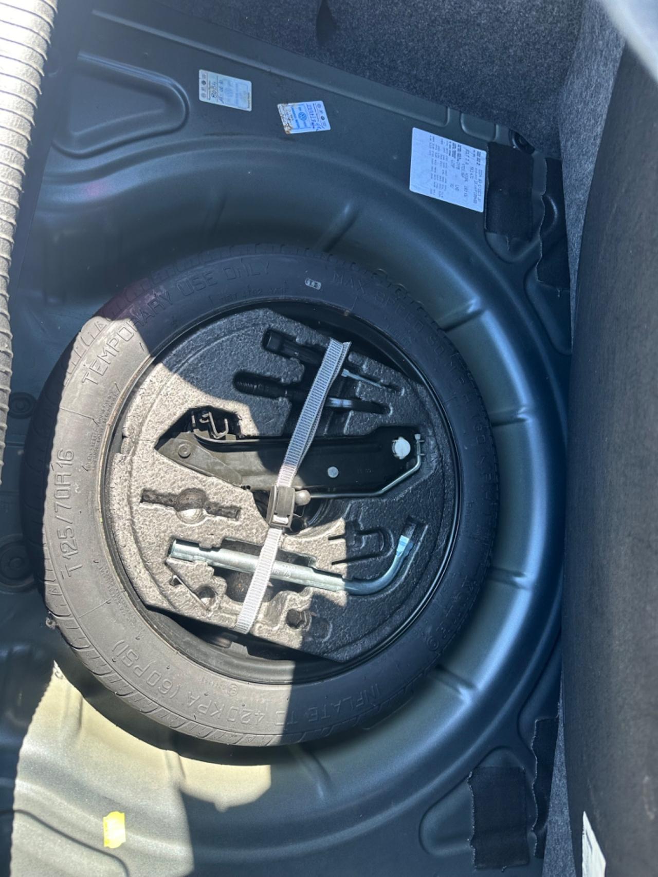 Volkswagen Golf 2.0 TDI 140CV DPF 5p. Highline