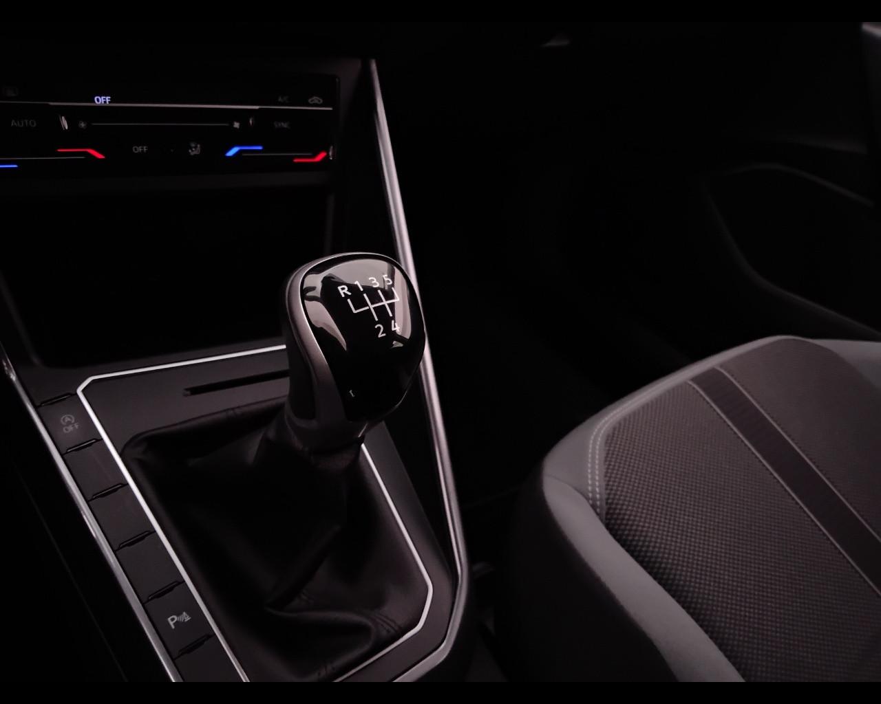 VOLKSWAGEN Polo VI 2022 - Polo 1.0 tsi Style 95cv