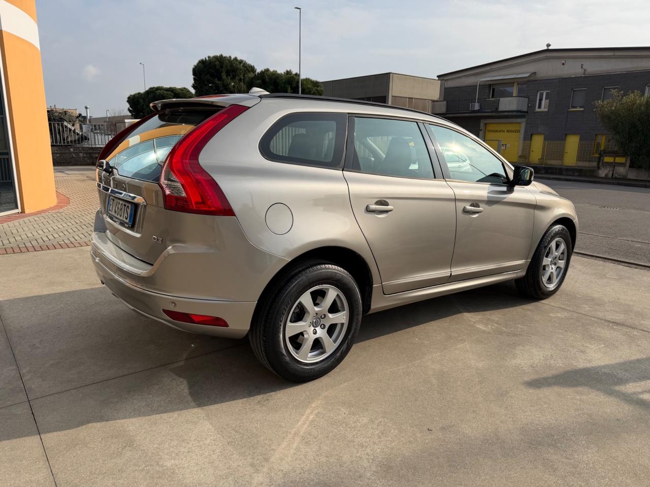 Volvo XC 60 XC60 D3 Geartronic Momentum